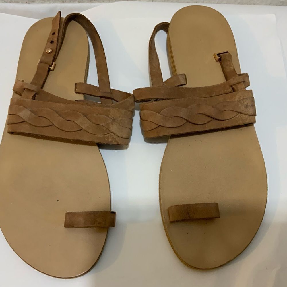 Valia Gabriel sandals tan size 39 loop toe hand made in Greece